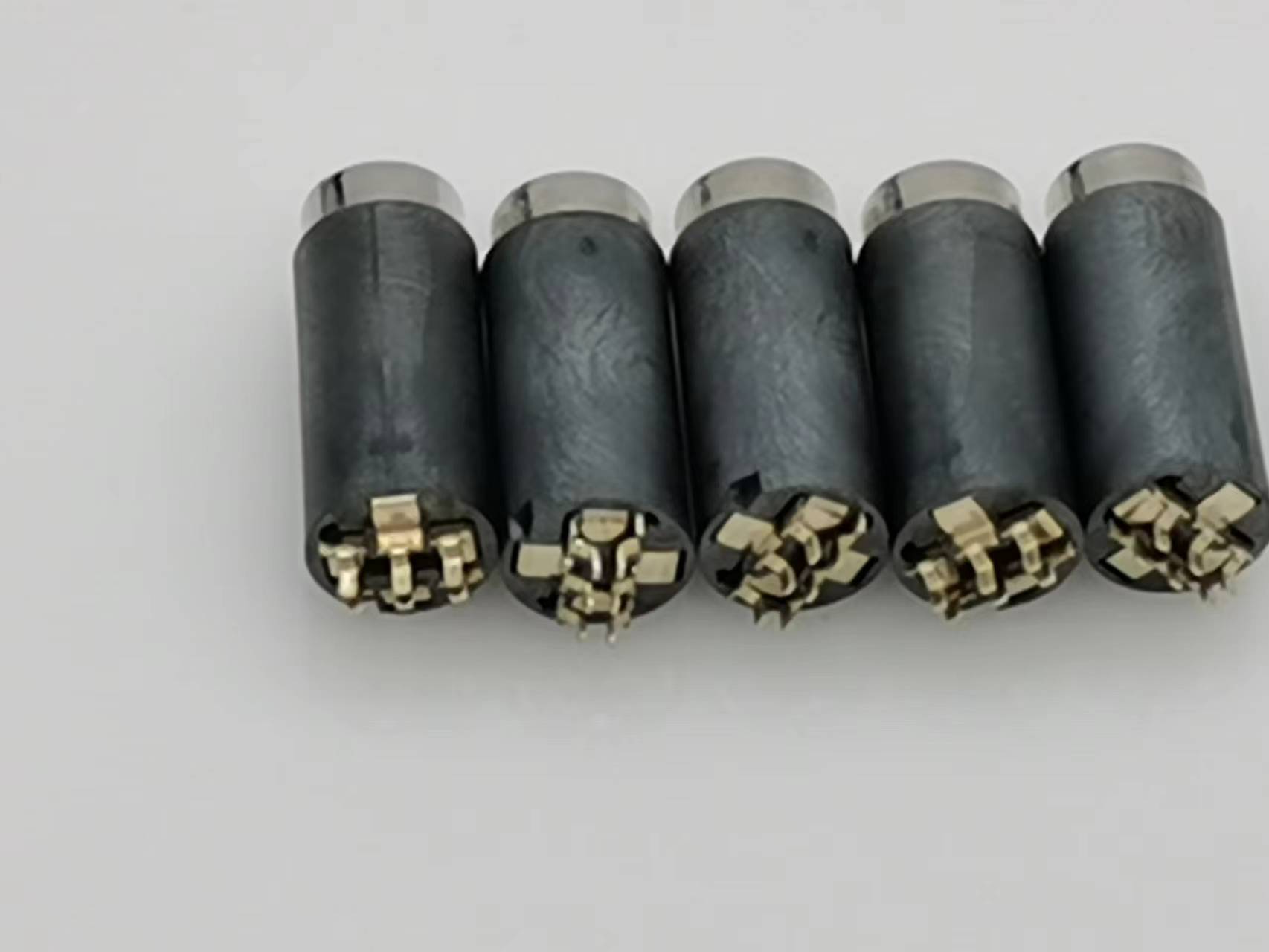 4.4平衡圓形輸出耳機（jī）插座(焊線式)